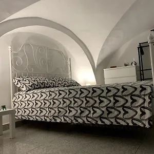 Buatta House Katania